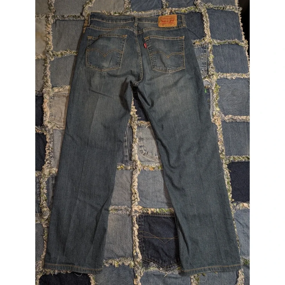 Levi's 505 Men's Regular Fit Jeans Size 34x32 Medium Wash‎